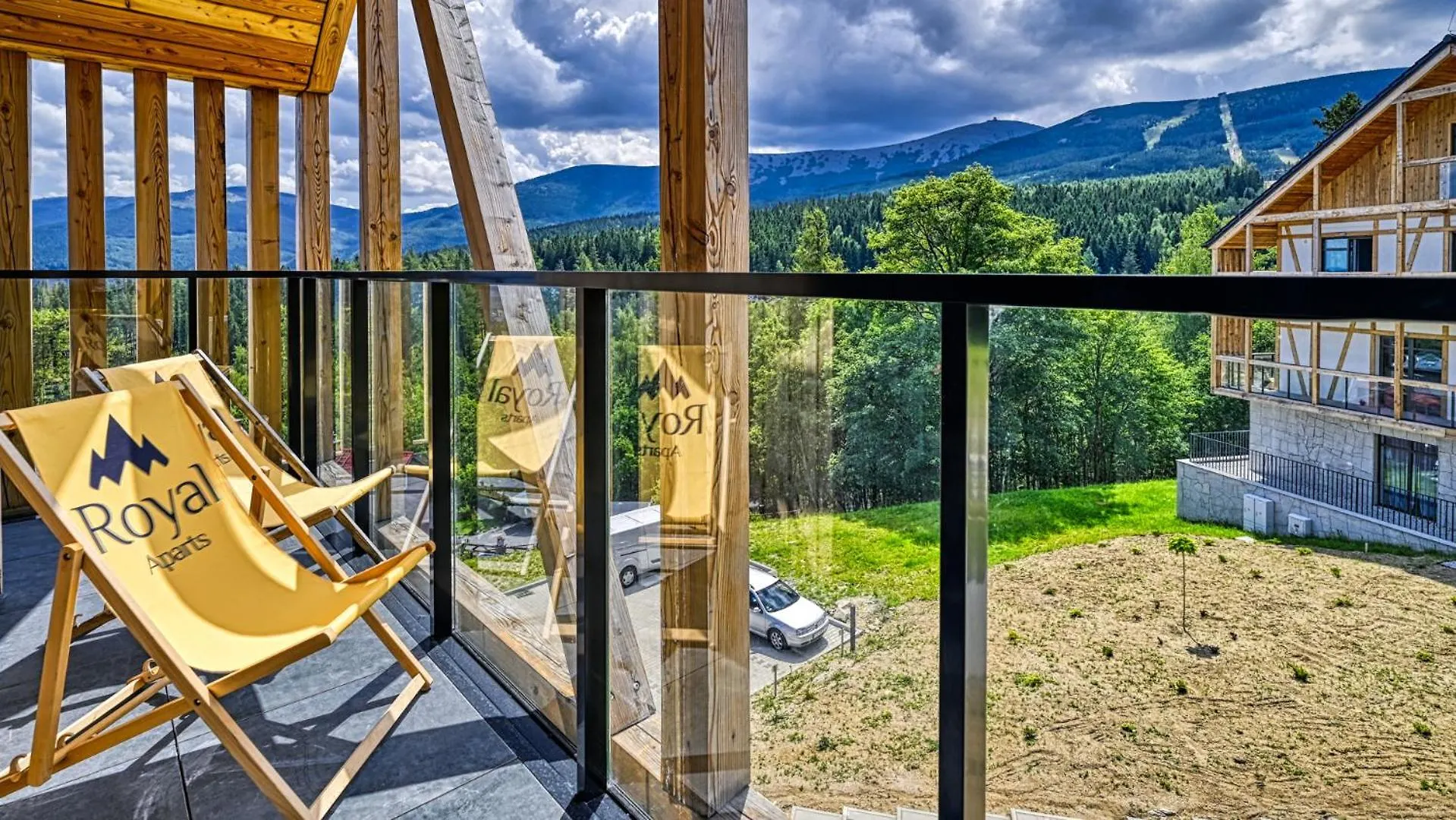 Orlik Vip Residence - Apartament Dwupoziomowy Sniezka Skyline Z Prywatna Sauna Karpacz 0*,  Poland